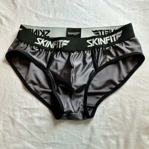 Skinfit Brief